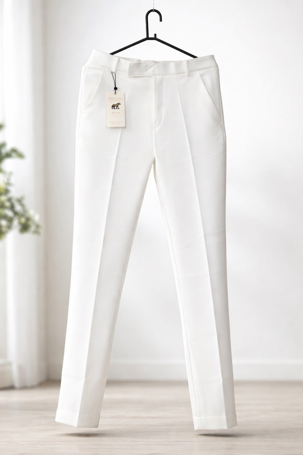 Wesley Estonia|| Japanese Straight Fit || White